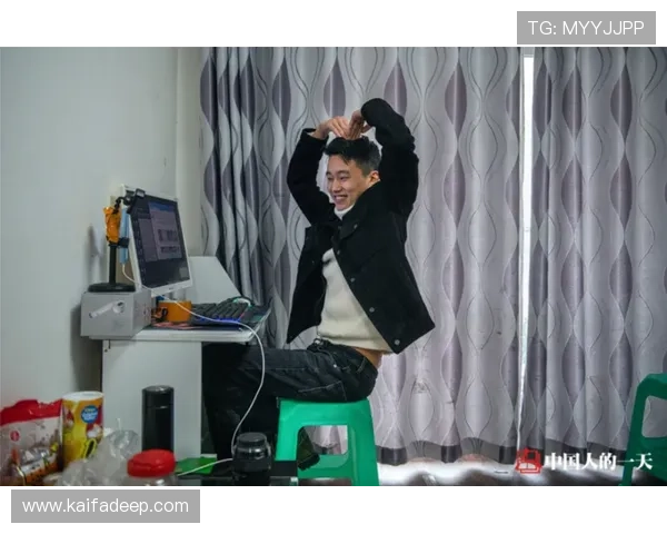 凯发直播线上手机版下载帮助用户快速掌握最新直播资讯,享受丰富多彩的娱乐内容 凯发直播线上手机版下载帮助用户快速掌握最新直播资讯,享受丰富多彩的娱乐内容